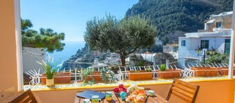 Corner of Paradise. Romantic house with a view in Positano