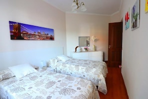 2 chambres, Wi-Fi, draps fournis
