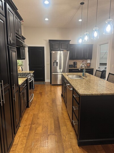 Spacious cozy 4-bedroom house