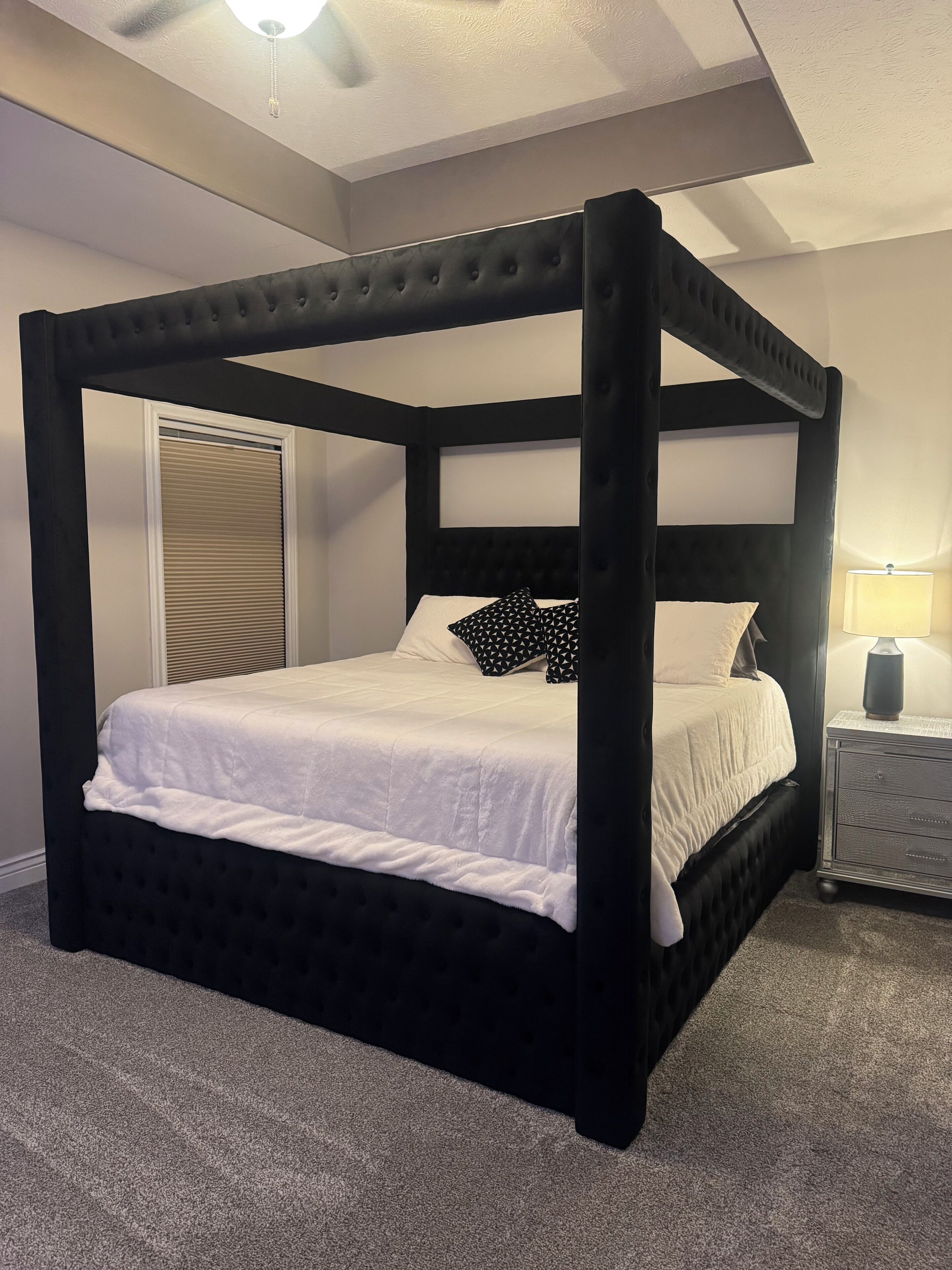 4 bedrooms, iron/ironing board, free WiFi, bed sheets