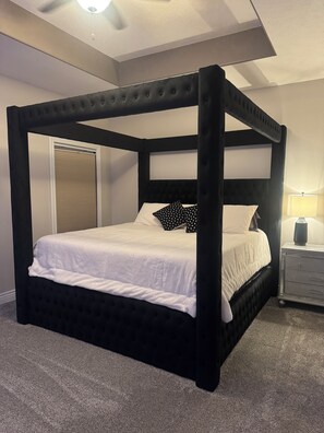 4 dormitorios, tabla de planchar con plancha, wifi gratis y ropa de cama