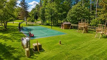 Sport court