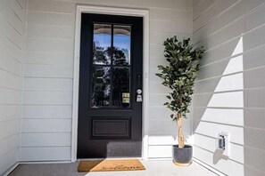 Exterior detail - Experience "The Grande 532" in Downtown Apex! (Apex)