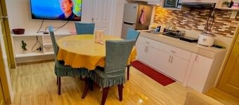 Relaxing 2 BR 1 BTH Riverside View @ 8 Spatial Davao City