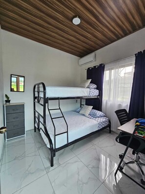 2 bedrooms, desk, free WiFi