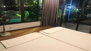 Superior Quadruple Room | Free WiFi