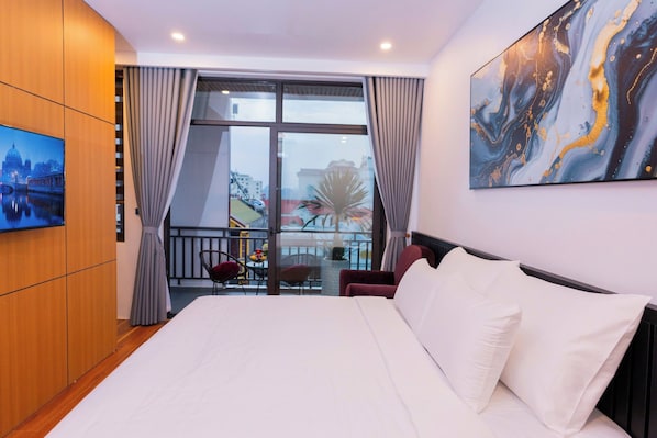 Soundproofing, free WiFi, wheelchair access
