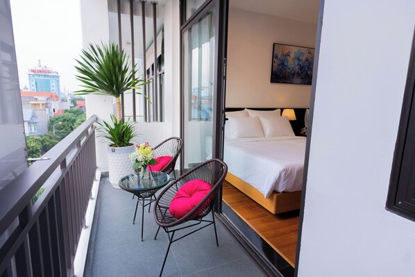 Habitación Deluxe doble, 1 cama de matrimonio grande | Terraza o patio