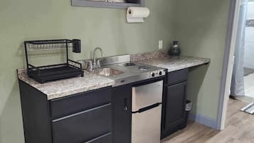 Microwave, stovetop