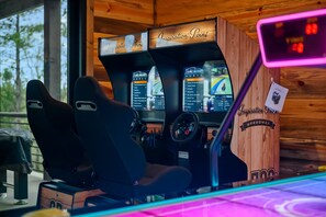 Spielezimmer