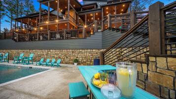 Piscine extérieure, piscine chauffée