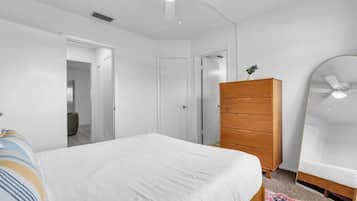2 chambres, bureau, fer et planche à repasser, Wi-Fi gratuit