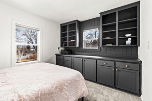 4 Schlafzimmer, Bügeleisen/Bügelbrett, Reisekinderbett, kostenloses WLAN