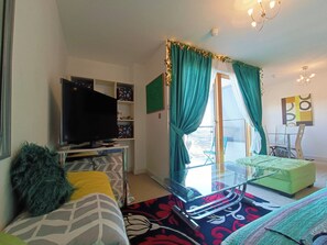 1 chambre, fer et planche à repasser, Wi-Fi, draps fournis