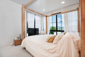 Villa Design, 3 chambres, piscine privée, vue sur la piscine | 3 chambres, accès au Wi-Fi (inclus)