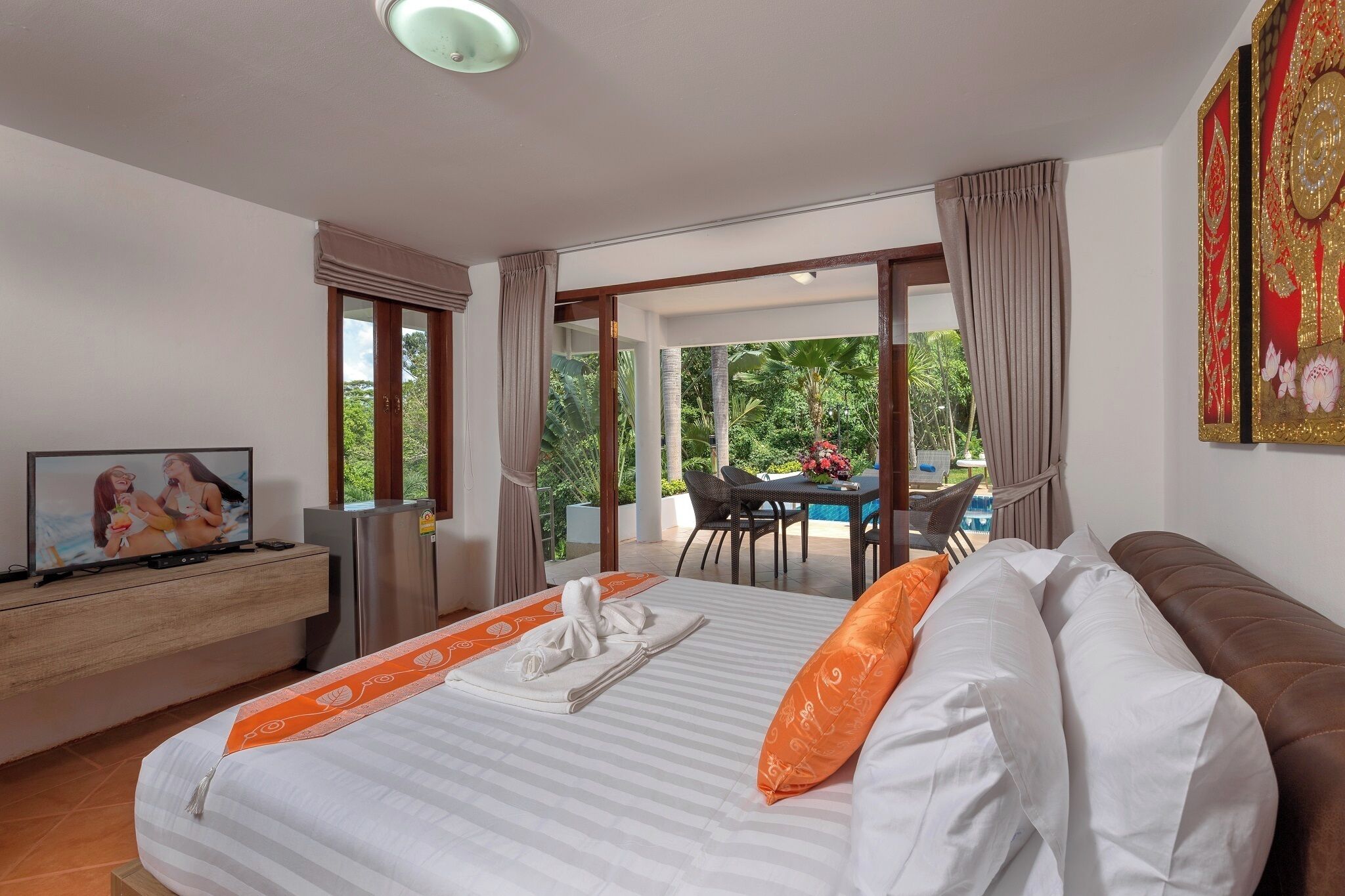 6 camere, Wi-Fi, lenzuola