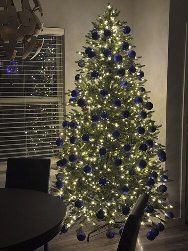 Modern 3-Bedroom Townhome with Full Amenities – Your Home Away from Home!