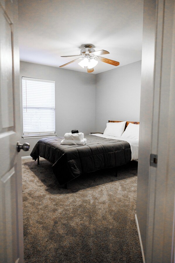 3 bedrooms, iron/ironing board, travel cot, free WiFi