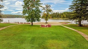 Property grounds - Lakeview Home with Dock on the Whitefish Chain, Outdoor Pool, Pickleball & More (Pequot Lakes)