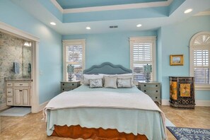 1 slaapkamer, een strijkplank/strijkijzer, gratis wifi, beddengoed