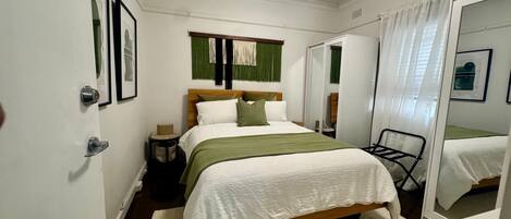 1 多间卧室、办公桌、熨斗/熨衣板、WiFi