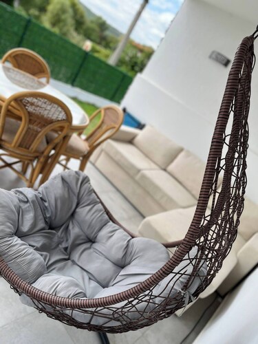 Trinity House - 5 minutes drive to Albena Beach!