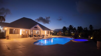 The Fairway Villa: A luxe 6BR retreat in Tobago, ready July 2025! Sleeps 20-26.