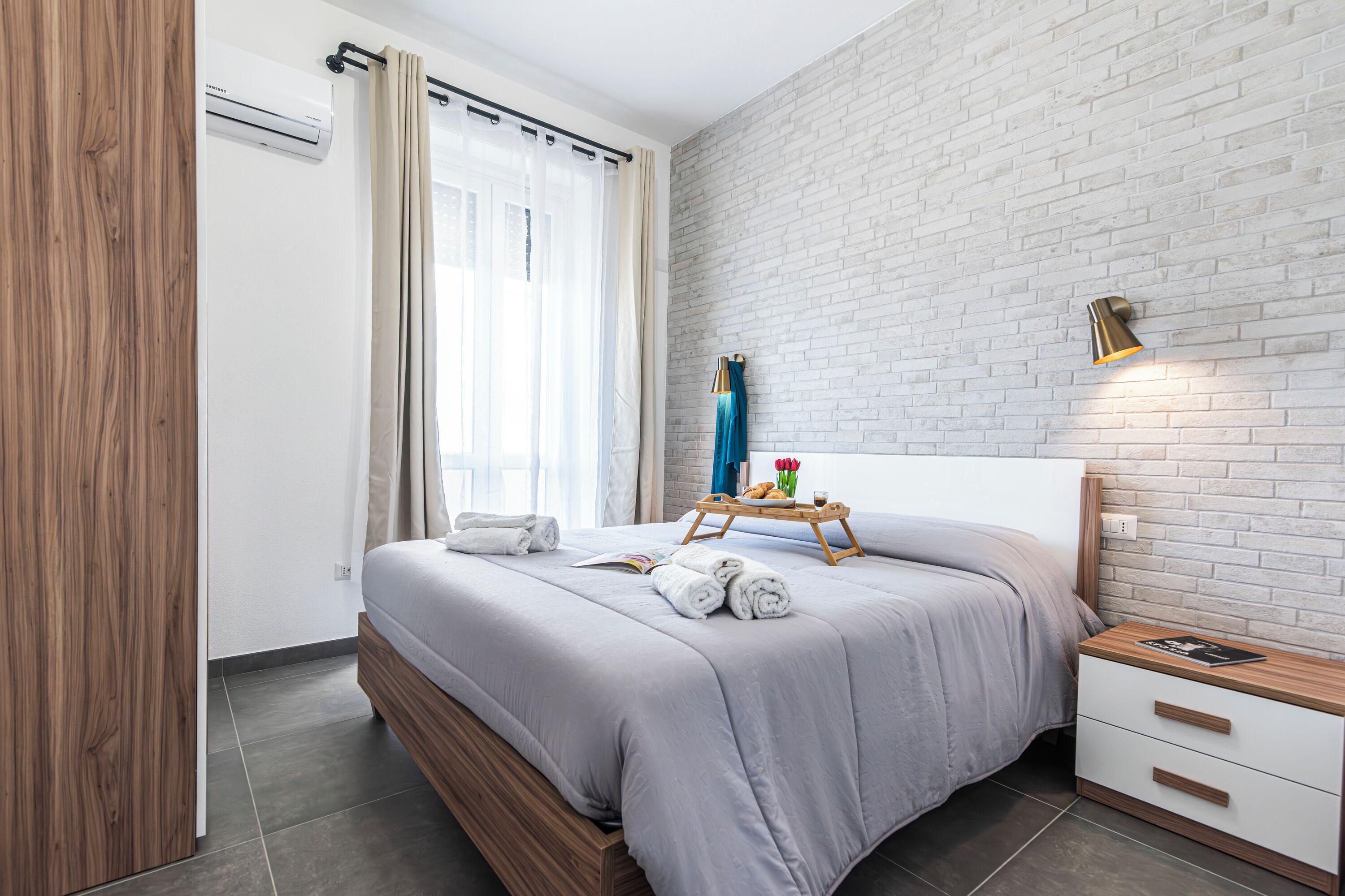 Apartamento standard, vários quartos, 2 banheiros (Lusa Apartment) | 2 quartos, espaço de trabalho para notebook