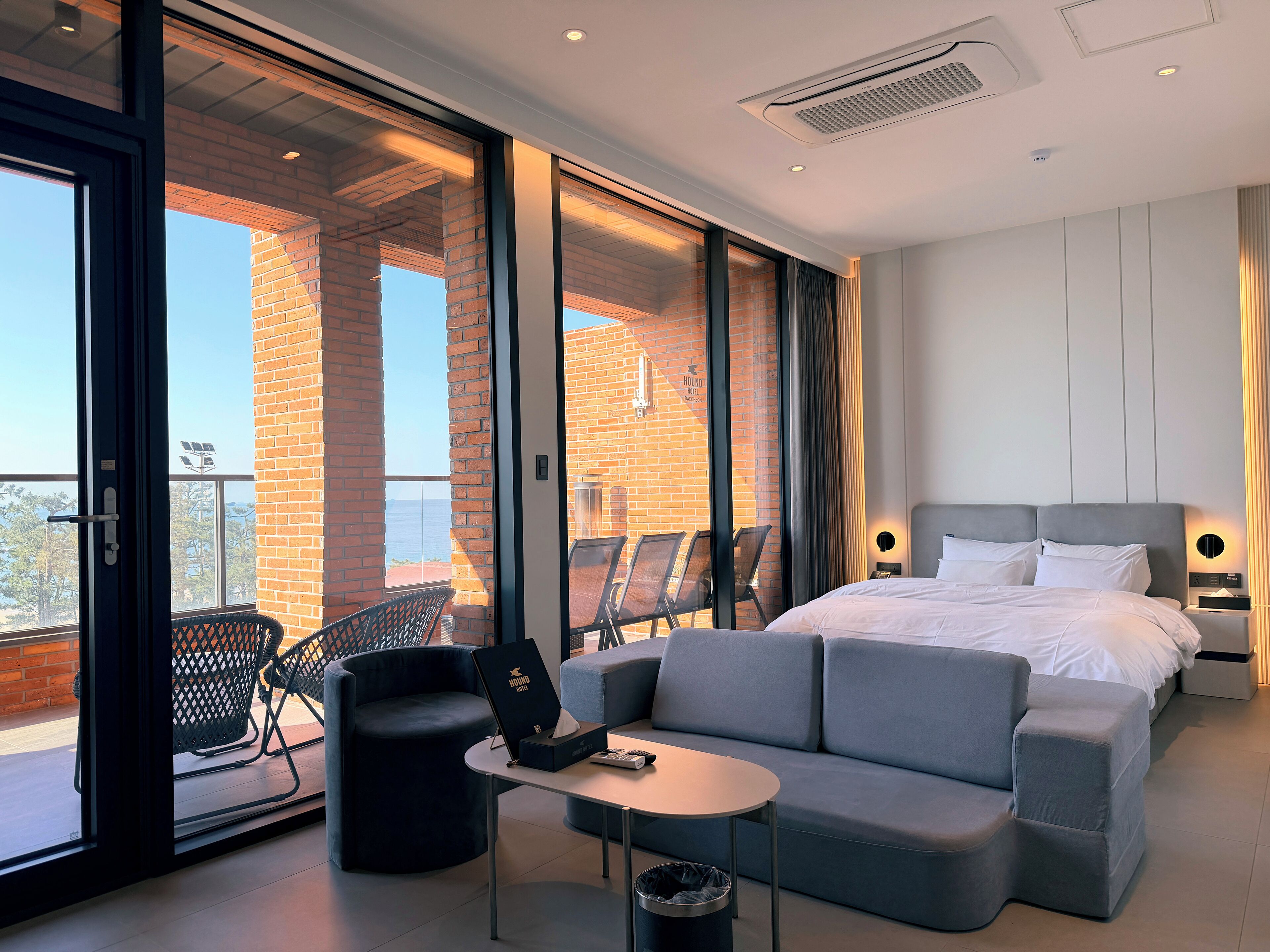 Beranda Suite Room | 埃及棉床单、高档床上用品、羽绒被、迷你吧（备有免费物品）