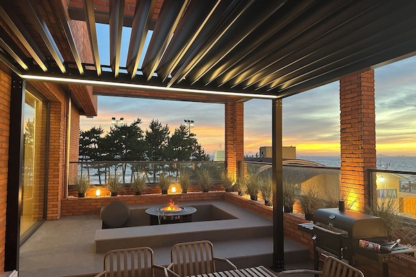 Premium Garden Suite Room | Terrace/patio