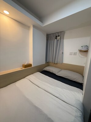 Comfort Double Room - Rest Inn (Kowloon)