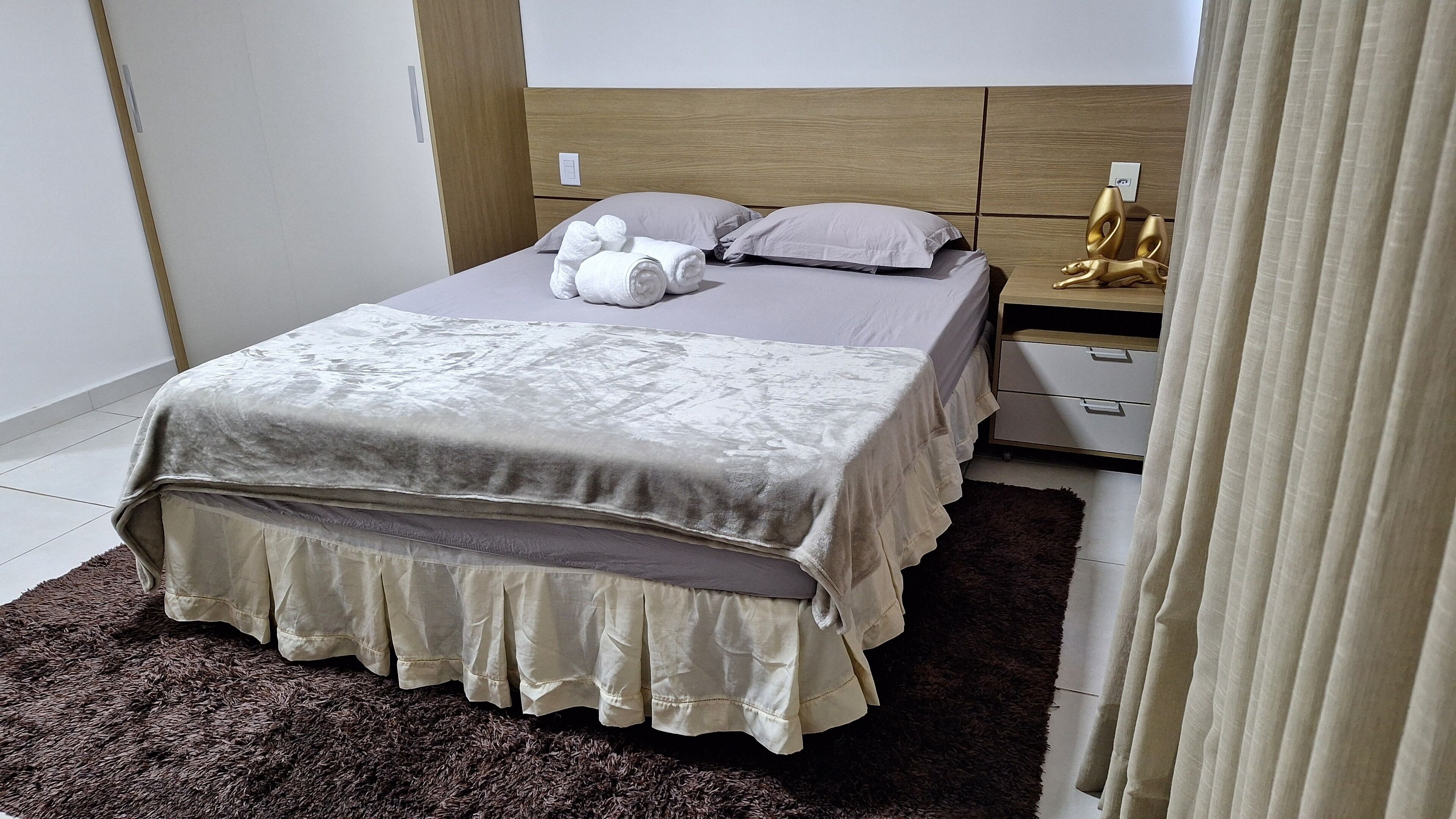 1 bedroom, desk, iron/ironing board, free WiFi