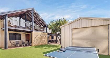 Osprey Beachside Retreat: Good Times Guaranteed