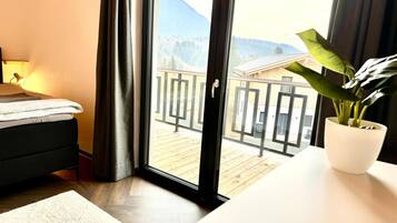 6 bedrooms, internet