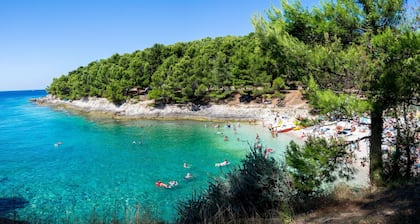 Villa Samara with Pool