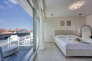 Family Villa, 4 Bedrooms, Balcony (Villa Samara with Pool) | 4 bedrooms, WiFi