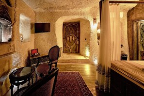 Deluxe-rum | Individuell inredning, unika möbler, ljudisolering och gratis wi-fi