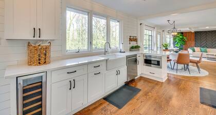 Mid-Century Bungalow in the Heart of Buckhead!