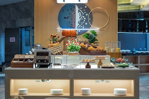 Free daily buffet breakfast  - Guangzhou Nansha Meihao Lizhi Hotel (Guangzhou)