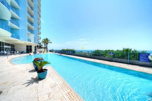 Pool - BeachFront BBQ condo with Amazing Ocean views and free beach chairs/umbrella (Panama City Beach)