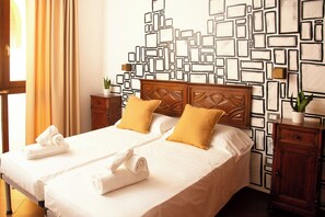 Classic Double or Twin Room | Desk, laptop workspace, soundproofing, free WiFi - LA ROCCA RELAIS (Serravalle Pistoiese)