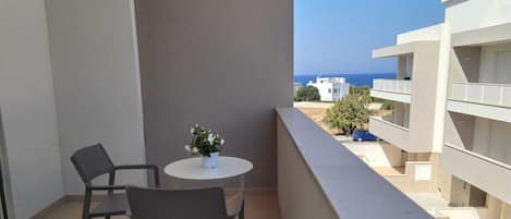 Superior kamer, balkon, uitzicht op zee | Terras