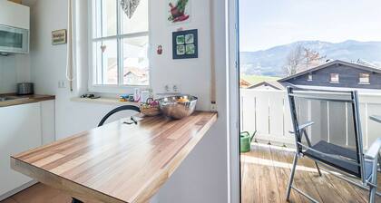Ferienwohnung Bergblick mit Küche, 2 Schlafzimmern, Bad