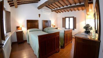 12 slaapkamers, gratis wifi, beddengoed