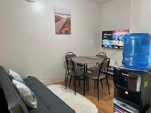 Interior - Vin's Place Staycation near Davao Airport/Samal Ferry (Davao City)