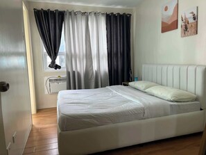 2 camere, una scrivania, Wi-Fi gratuito, lenzuola