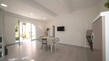 Apartment, 1 Doppelbett und Schlafsofa | Wohnbereich