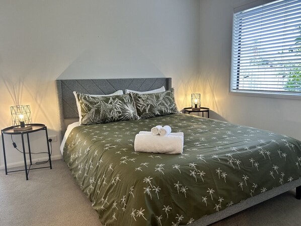 3 Schlafzimmer, Schreibtisch, Reisekinderbett, kostenloses WLAN