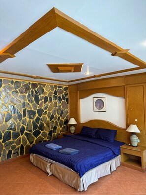 Room, Mountain View