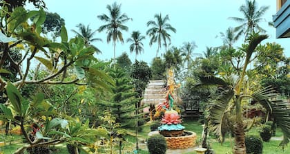 D'karang Eco Lodge